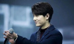 娱乐大爆料赖冠霖,揭秘明星背后的故事